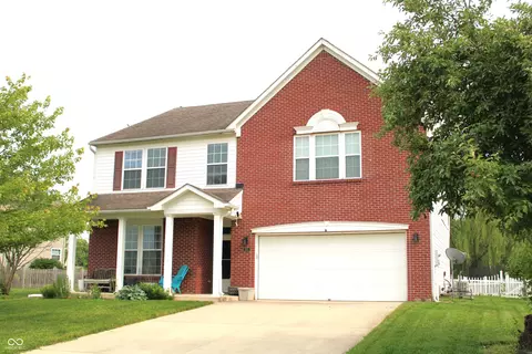 8519 Frosty Rose Dr, Avon, IN 46123