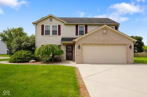 101 Meadowview Dr, Mooresville, IN 46158