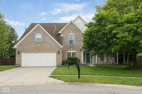 15409 Heath Cir, Westfield, IN 46074