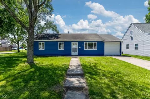 901 Witherspoon Dr, Kokomo, IN 46901