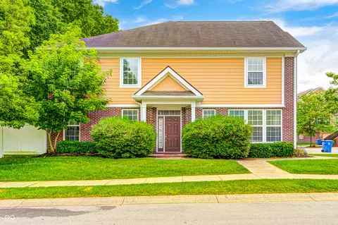 5677 Brownstone Dr #5677, Indianapolis, IN 46220