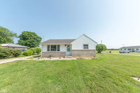 272 Jefferson St, Columbus, IN 47201