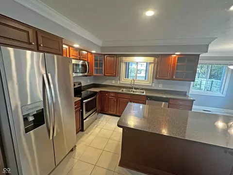 723 Bennett Rd, Carmel, IN 46032 photo 5