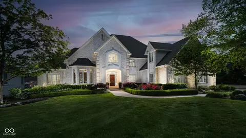12192 Woods Bay Pl, Carmel, IN 46033