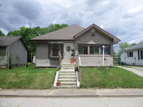29 Home Ave, Markleville, IN 46056