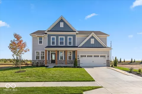637 Firefly Ct, Greenfield, IN 46140
