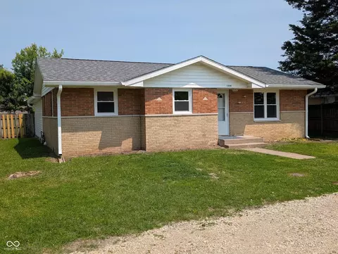 1359 S Mulberry St, Martinsville, IN 46151