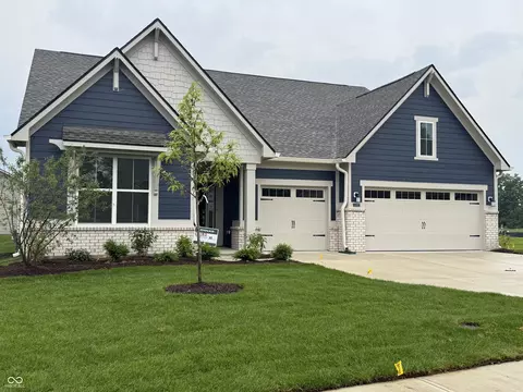 5151 Winnsboro Dr, Mccordsville, IN 46055