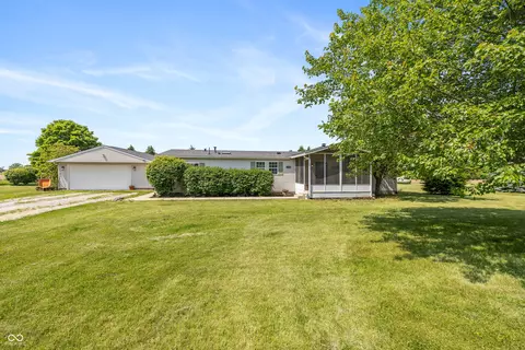 1114 E 234th St, Sheridan, IN 46069