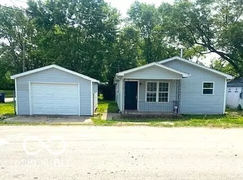 620 S 2nd St, Noblesville, IN 46060