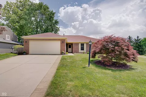 12515 Traverse Pl, Fishers, IN 46038