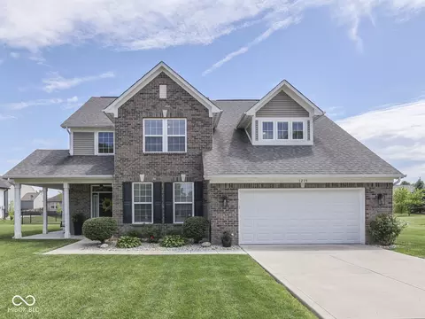 1215 W Curry Rd, Greenwood, IN 46143