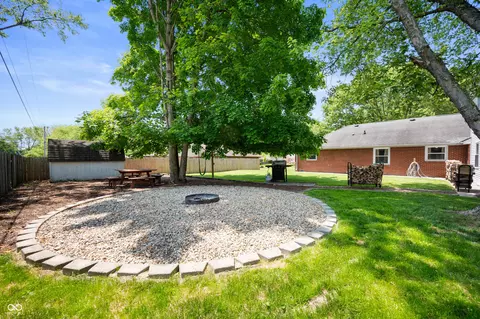 Exterior - 106 N Jamalee Way, Pendleton, IN 46064 photo 5 of 6