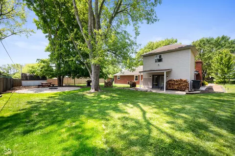 Exterior - 106 N Jamalee Way, Pendleton, IN 46064 photo 4 of 6