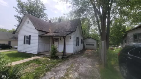 7879 Main St, Coatesville, IN 46121
