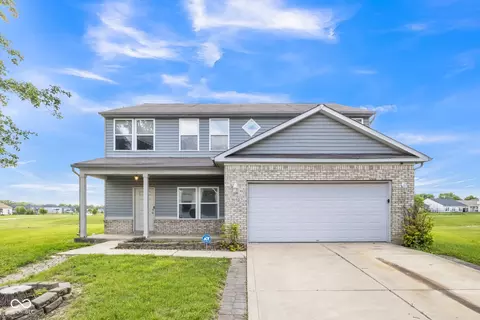 9692 Centennial Ct, Avon, IN 46123