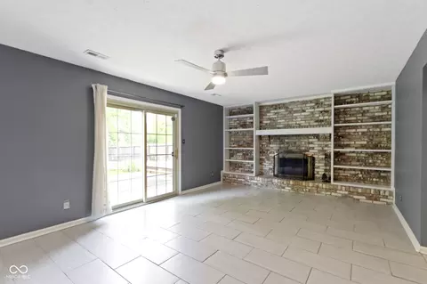 4718 Dancer Dr, Indianapolis, IN 46237 photo 5