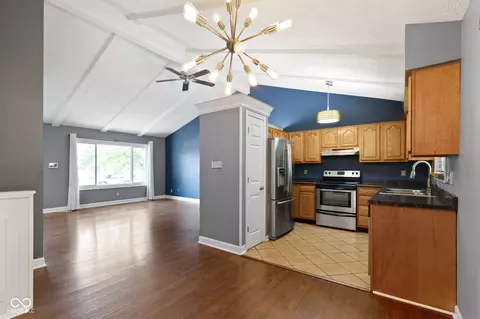 4718 Dancer Dr, Indianapolis, IN 46237 photo 4