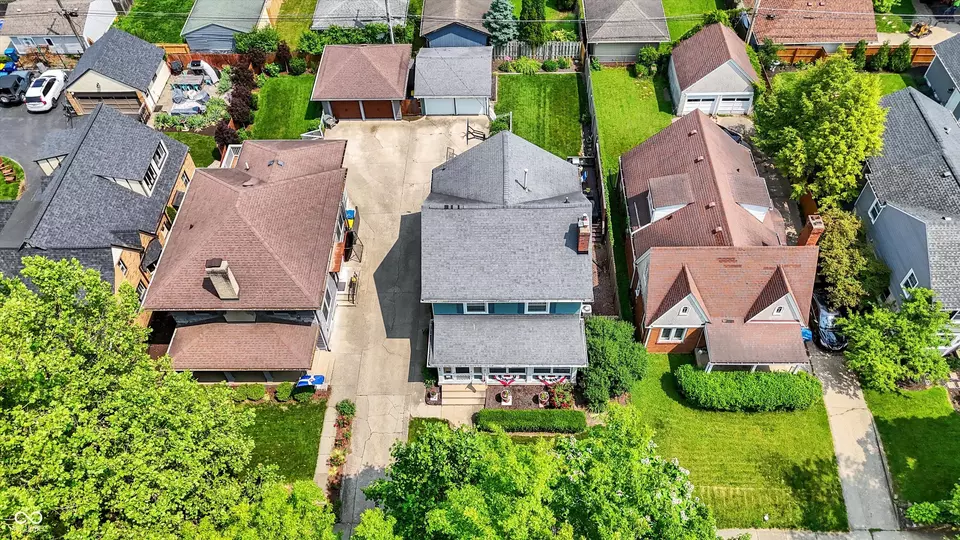 View/Area - 140 W Hampton Dr, Indianapolis, IN 46208 photo 15 of 17