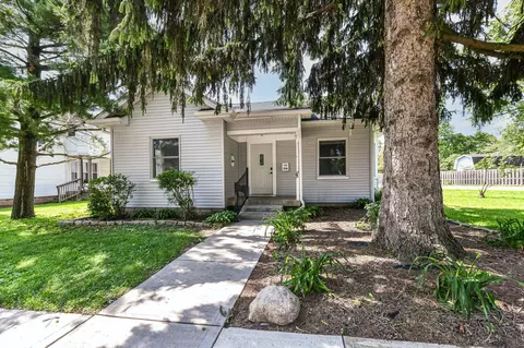 402 E 4th St, Sheridan, IN 46069