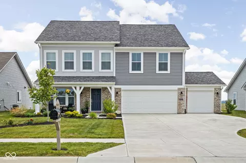 6305 N Woodhaven Dr, Mccordsville, IN 46055