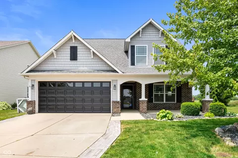 1412 Huntzinger Blvd, Pendleton, IN 46064