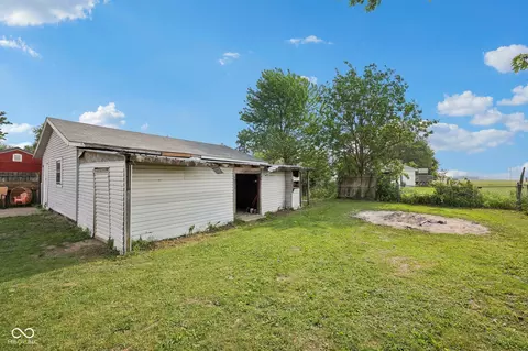 309 New St, Windfall, IN 46076 photo 42