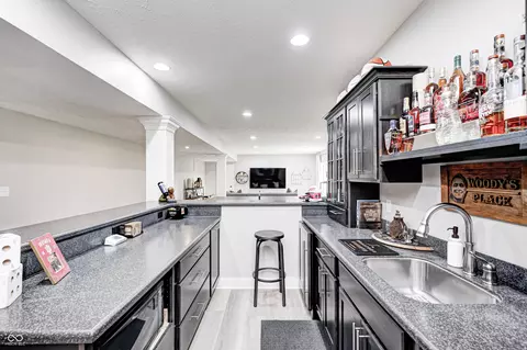 Kitchen - 6940 Mockernut Ct, Plainfield, IN 46168 photo 8 of 8