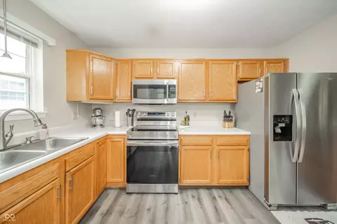 441 E Pine Ridge Dr, Westfield, IN 46074 photo 5