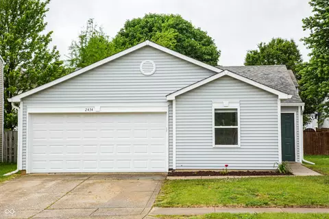 2434 Harvest Moon Dr, Greenwood, IN 46143