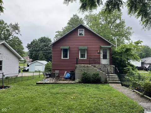 252 N 6th St, Middletown, IN 47356