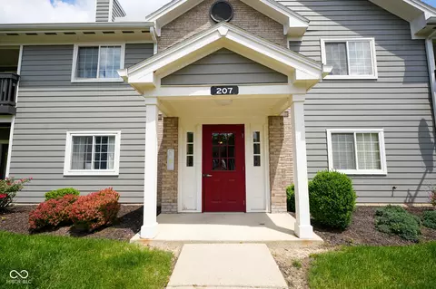 207 Keats Ct #102, Carmel, IN 46032
