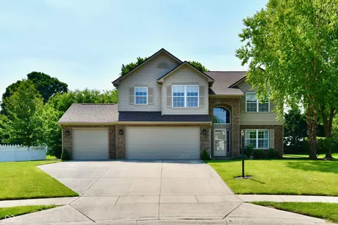 10519 Hyacinth Ct, Noblesville, IN 46060