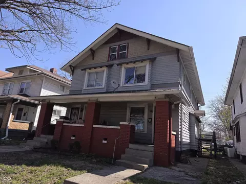 2913 Boulevard Pl, Indianapolis, IN 46208
