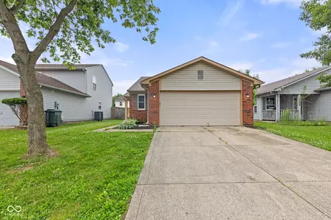 6332 Long River Ln, Indianapolis, IN 46221