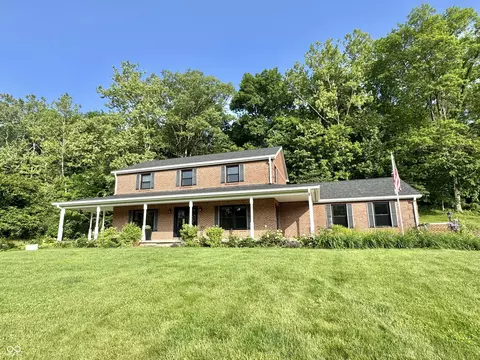 607 W County Road 50 N, Greencastle, IN 46135