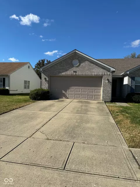 3682 Lace Bark Dr, Indianapolis, IN 46235