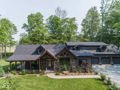 2004 Layton Rd, Anderson, IN 46011