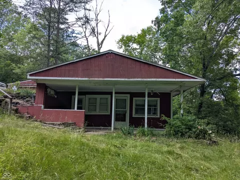 1557 W Shore Dr, Nashville, IN 47448