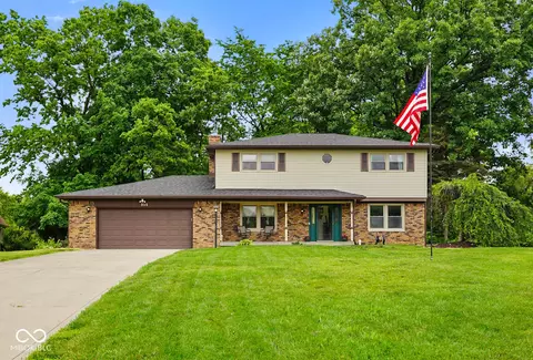 955 Wood Creek Pl, Greenwood, IN 46142
