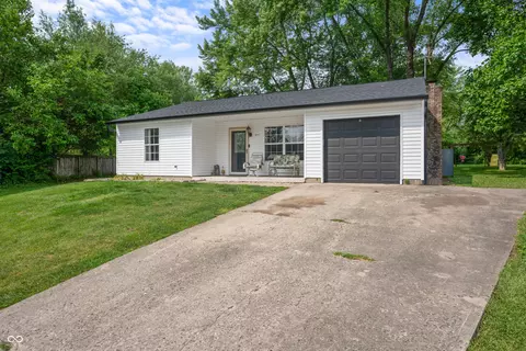 5811 Simmul Cir, Indianapolis, IN 46221