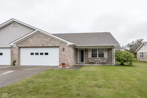 7632 Sea Crest Way N, Noblesville, IN 46062