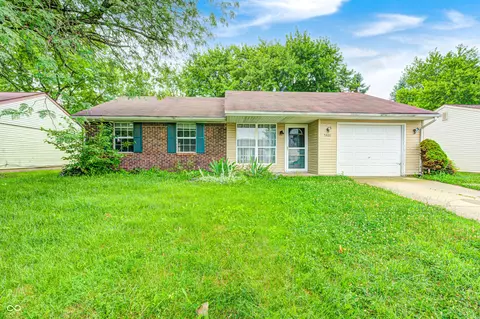 5401 Padre Ln, Indianapolis, IN 46237