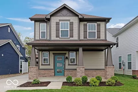 15958 Meadow Frost Ct, Fishers, IN 46037