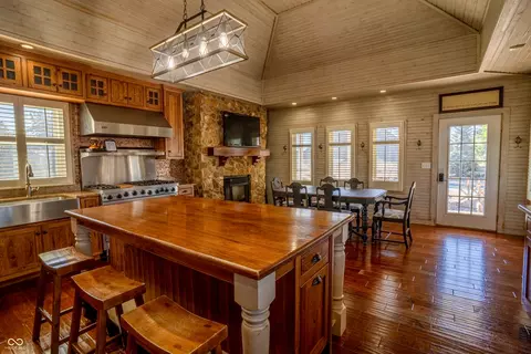 Kitchen - 115 W State Road 38, Pendleton, IN 46064 photo 1 of 3