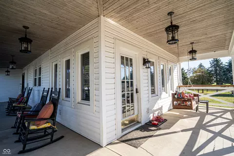 Exterior - 115 W State Road 38, Pendleton, IN 46064 photo 5 of 20