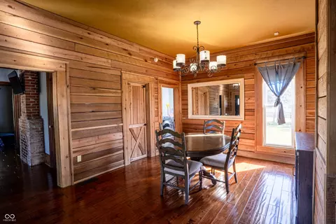 Dining - 115 W State Road 38, Pendleton, IN 46064 photo 1 of 1