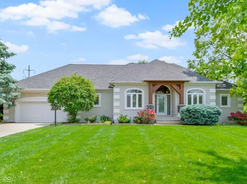 1051 Arrowwood Dr, Carmel, IN 46033