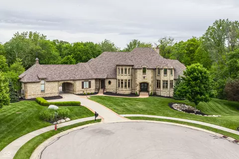 15612 Count Viking Ct, Westfield, IN 46074