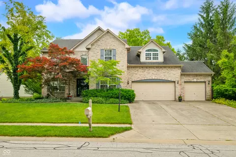 1245 Elm Grove Ln, Greenwood, IN 46143